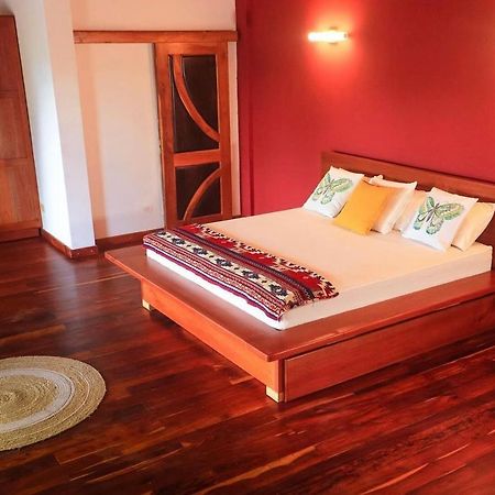 Kudos Club Hotel ลาสลาคัส ภายนอก รูปภาพ